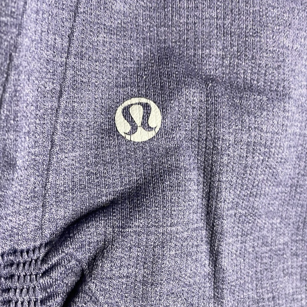 Lululemon In The Flow Crop II - Picture 7 of 8